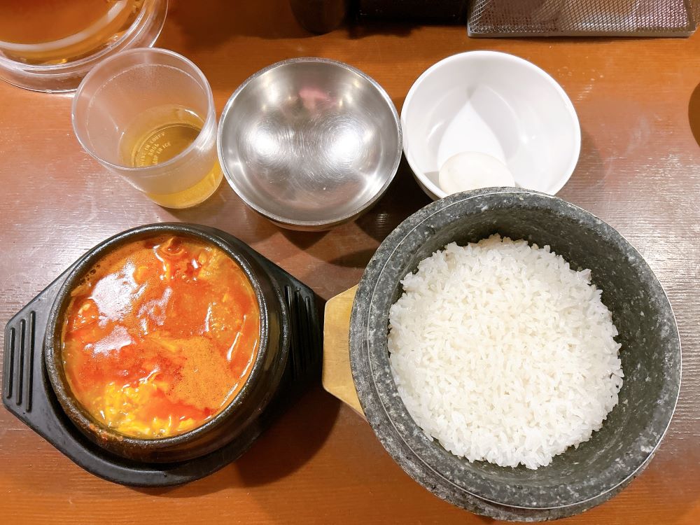 チャメ スンドゥブとご飯